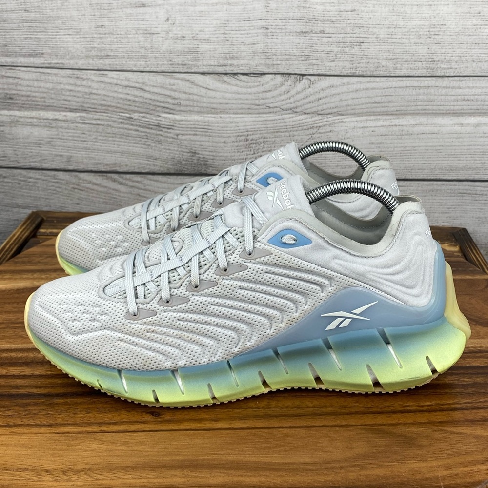 Reebok Zig Kinetica Lemon Glow Fluid Blue Training Shoe EH2811 Women’s Size 9.5